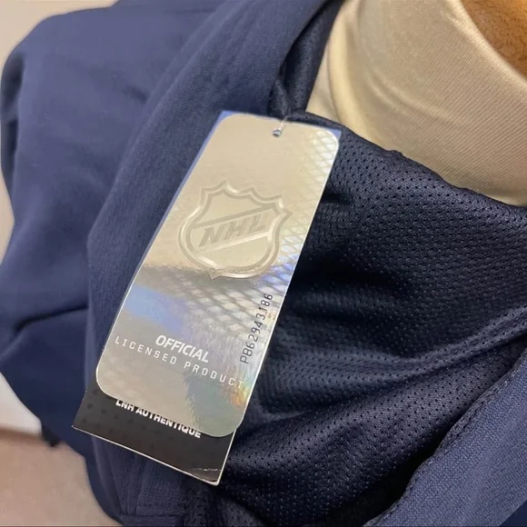 NHL Navy New York Rangers Hoodie - Picture 3 of 3